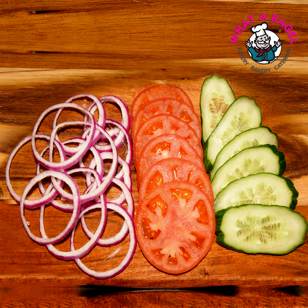 Sliced Tomato/Cucumber/ Red Onion
